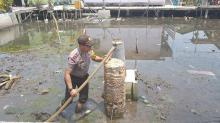 Kapolsek Tanjungpinang Barat Melumpur Salurkan Air Bersih 