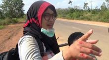 Ibu dan Anak Terjungkal Saat Hindari Debu Truk Bauksit di Bintan