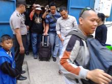 Razia Polisi di Pelabuhan Tak Sia-sia, Berhasil Sita 10 Bata Ganja Kering