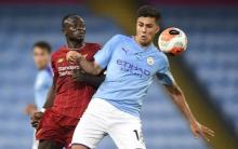 Hancurkan Liverpool di Anfield, City Kokoh di Puncak Klasemen