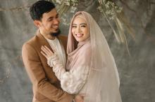 Terungkap, Lindswell Kwok Melangsungkan Akad Nikah Sebelum Kenakan Hijab