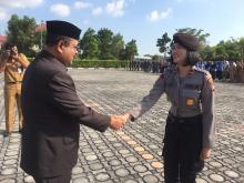 Pesan Bupati Karimun pada Wanita di Hari Ibu