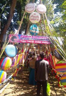 Hebohnya Pasar Wisata Situ Bagendit di Garut
