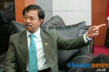 Jumaga Geram Nurdin Tak Kunjung Tunjuk Calon Wagub