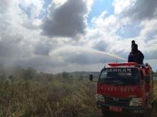 Hutan di Dompak Terbakar, Jurang dan Rawa Sulitkan Pemadaman