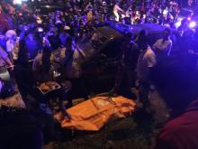 Saat Polisi Kesal Ulah Penonton Penemuan Mayat di Sei Panas