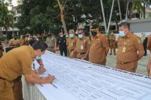 ASN Pemko Batam Teken Pernyataan Netralitas Pilkada