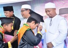 Ishak-Salmizi Punya Program Jadikan Santri di Lingga Ulama hingga Pebisnis Andal