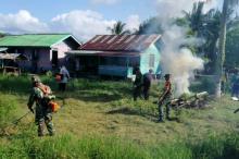 Kodim Bintan Gotong Royong Bantu Warga Lingga Cegah DBD