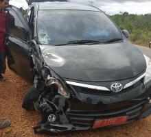 Pengendara Vixion Tewas Usai Tabrak Mobil Camat Sri Heny Utami