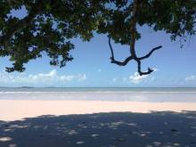 Wisata Pantai Pasir Panjang, Keindahan yang Terabaikan