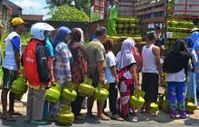 Pria di Tanjungpinang Pingsan Usai Marah-marah Saat Antre Beli Gas