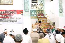Kapolres Lingga Ajak Masyarakat Cegah Kejahatan Lewat Memakmurkan Masjid