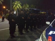 Polisi Siapkan Gas Air Mata Bubarkan Massa di Bandara Hang Nadim 