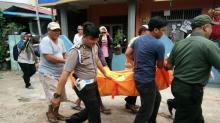 Bengkong Geger! Apek Tewas Tergantung di Balik Pintu