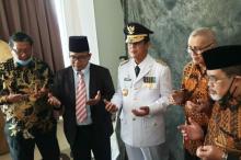 Tak Ada Ketua DPRD Kepri di Pelantikan Isdianto, Kenapa?