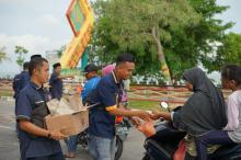 Katar Kecamatan Karimun Spontan Bagi-bagi Takjil