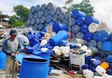 Dibanderol Rp 180 Ribu, Drum Air Laku Keras Jelang Rationing ATB