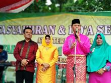 Syukuri Kemenangan, Pasangan SABAR Doa Selamat di Lapangan Pamedan