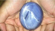 Batu Safir Biru Terbesar Bernilai Rp 2,4 Triliun Ditemukan!