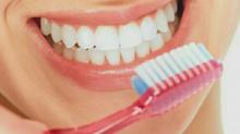 Bahaya Langsung Menyikat Gigi Setelah Selesai Makan