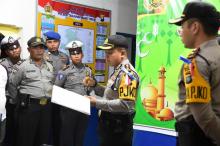 Kapolres Tanjungpinang Pantau Pos Operasi Ketupat Tengah Malam 