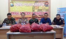 Kapal Bermuatan 7.500 Kg Garam dari Malaysia Diamankan Polres Karimun 