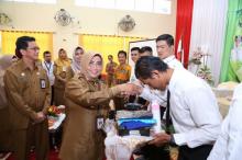 Disnaker Sertifikasi Puluhan Tenaga Kerja di Tanjungpinang