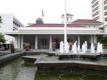 Kantor Gubernur Ahok Diancam Diledakkan 