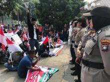Massa AMMDI Batam Dukung Revisi UU KPK