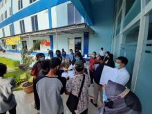 Kesah Warga soal Rapid Test Antigen: Antre Lama, Tarif Mahal