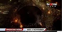 Massa Bakar Dua Mobil Brimob