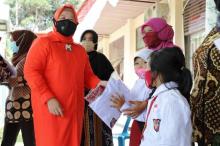 Anak adalah Peniru Ulung, Marlin Minta Ibu Beri Contoh yang Baik
