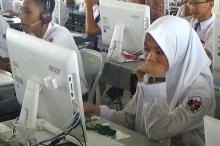 Gunakan 60 Komputer, UNBK di SMAN 1 Lingga Berlangsung Hingga Sore