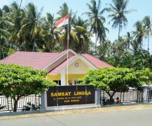Ini Penjelasan Kepala Samsat Lingga Soal Bendera Merah Putih Terbalik