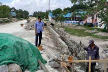 Bupati Natuna Tinjau Proyek Jalan Setengar-Teluk Depeh-Selat Lampa