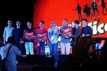 Luar Biasa, Gitaris Batam Kenny Saputra Juara 1 Yamaha Magnificent 7 di Jakarta