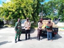 Paket Sembako Gratis Sudah Mulai Dibagikan ke Masyarakat 