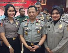 Dua Polwan Gagalkan Perampokan di Sop Ikan Yongki, Kapolri Beri Penghargaan