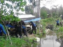 Pemuka Agama Komplain soal Dam Duriangkan Tercemar Limbah Peternakan Babi