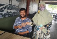 Relawan Digital INSANI Bagikan Ribuan Masker ke Warga Batam