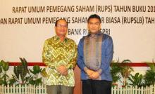 Irvandi Gustari-Mambang Mit Terpilih Jadi Dirut dan Komut Bank Riau Kepri