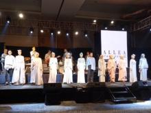 Itang Yunasz Pamerkan Koleksi Terbaru di Bajafash 2019