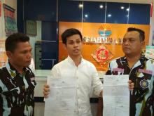 Nasabah Bank BPR Botania Mengaku Dicekik Oknum Polisi
