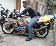 Polisi Sebut WS Beberapa Kali Selundupkan Motor Sport via Batam ke Bandung