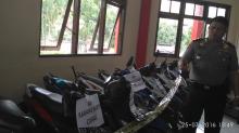 Begini Cara Kapolsek Mengintai Pencuri Helm di Kawasan Engku Putri Batam Centre