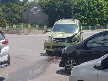 Pegawai Dishub Tabrakan di Simpang 4 Masjid Agung