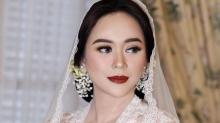 Aura Kasih Ungkap Alasan Gugat Cerai Eryck Amaral