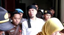 Sibuk, Mulan Jameela Tak Jemput Ahmad Dhani Saat Bebas
