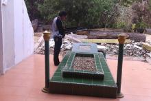 Juru Kunci Makam Bukit Sekupang, Sugeng: Saya Didatangi Sosok Dalam Mimpi
